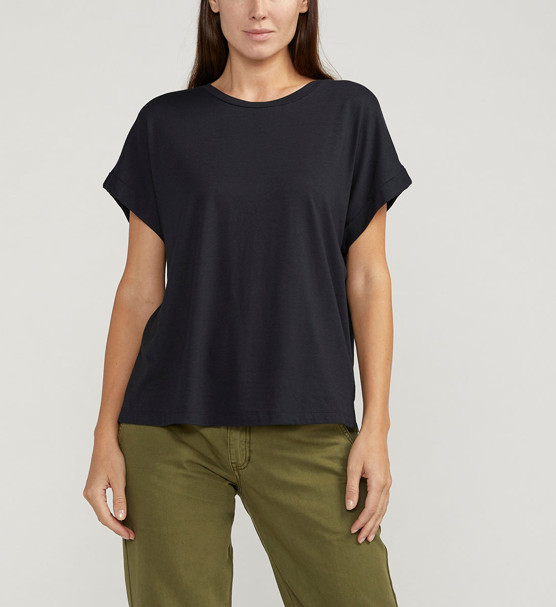 WOMEN DRAPEY LUXE TEE