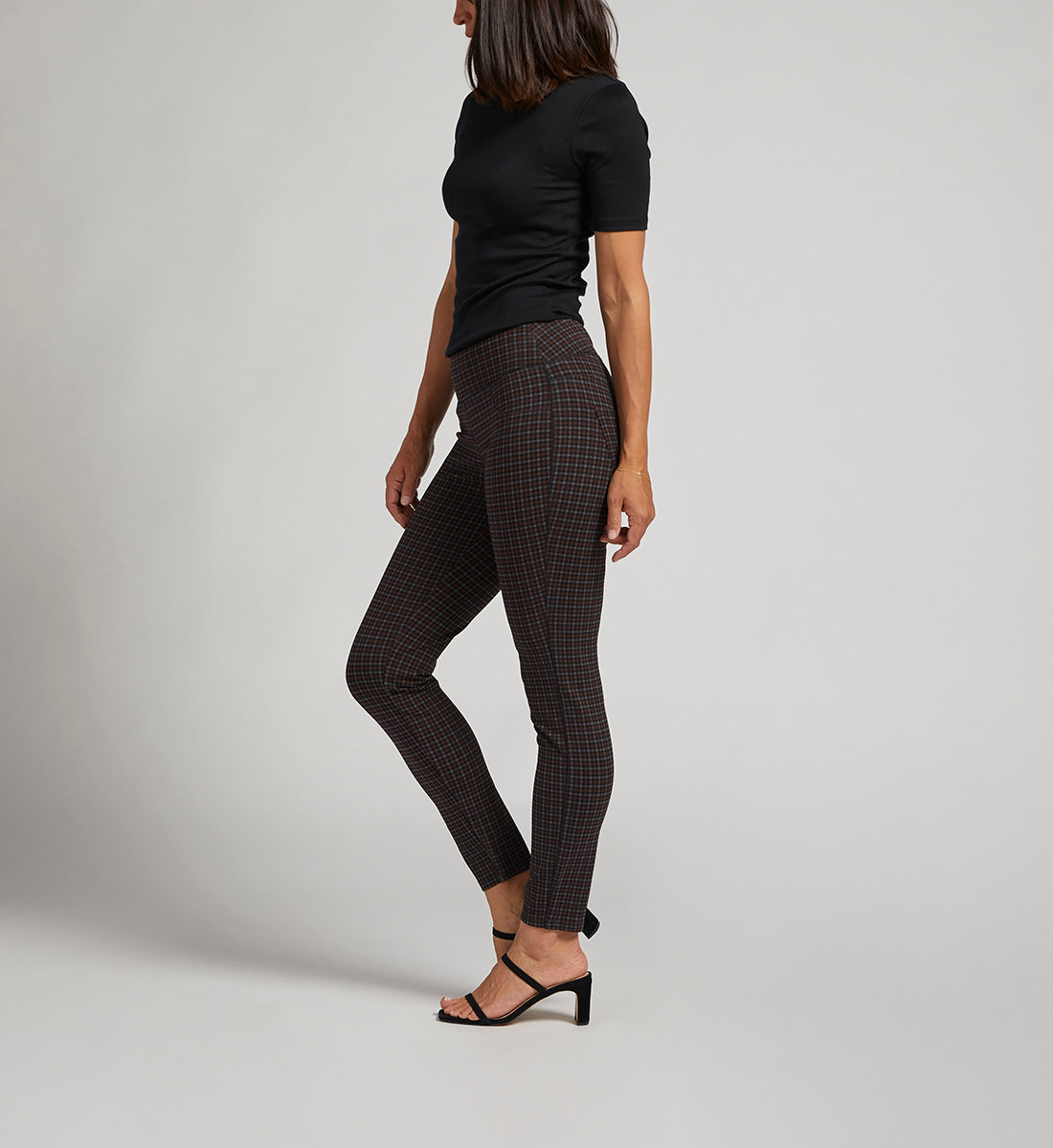 Ricki Mid Rise Pull-On Legging