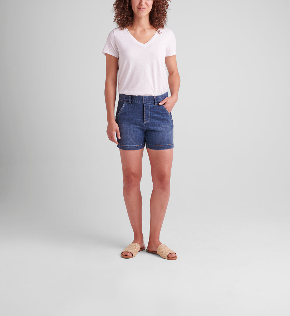 Maddie Mid Rise 5" Pull-On Short
