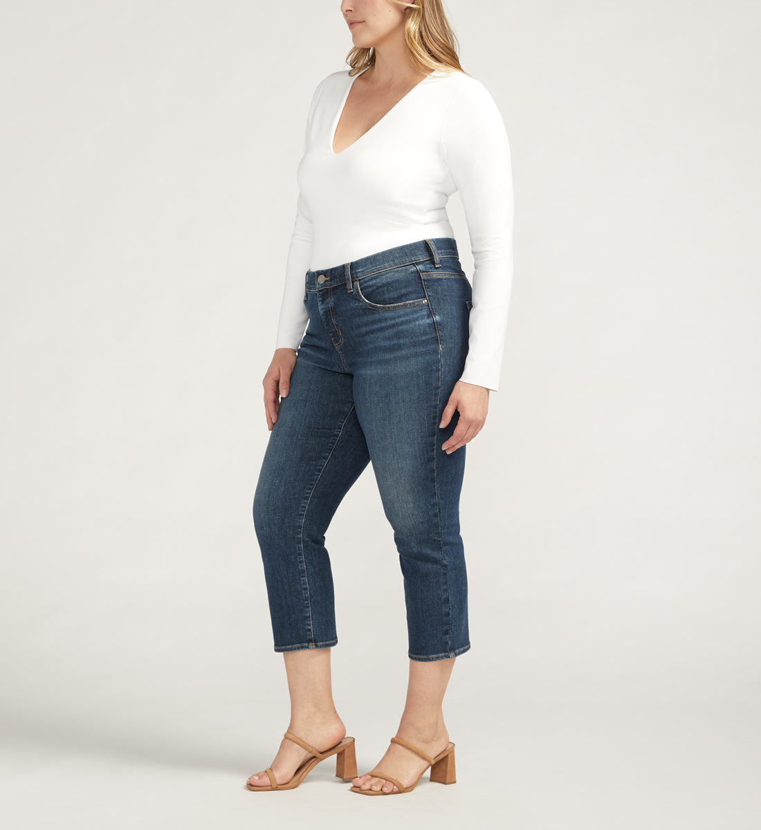 Maya Mid Rise Capris Plus Size
