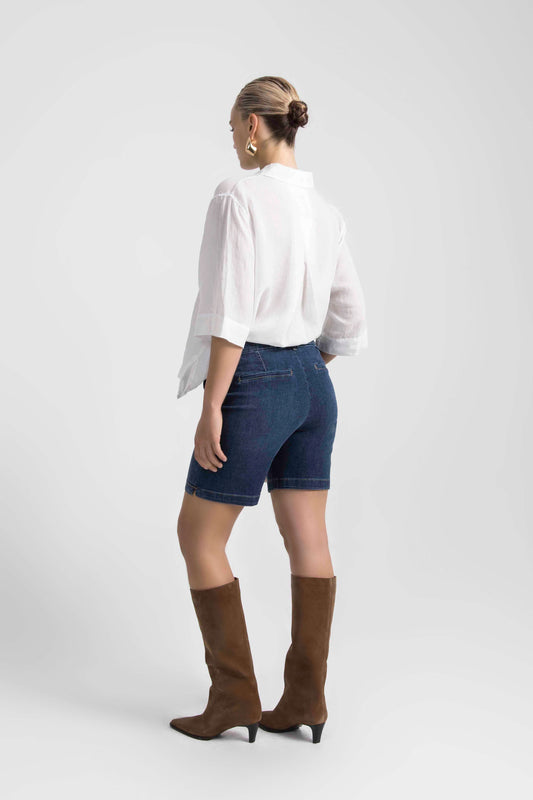 Maddie Mid Rise 8" Pull-On Short Coral Blue