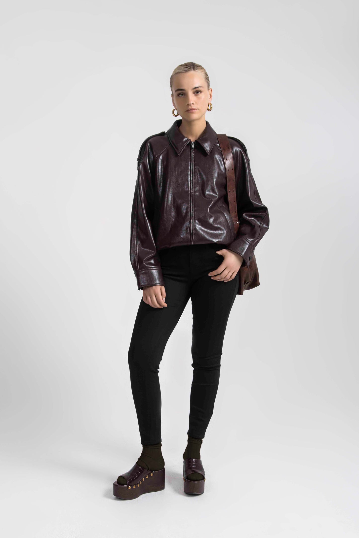 Cecilia Mid Rise Skinny Jeans Forever Black