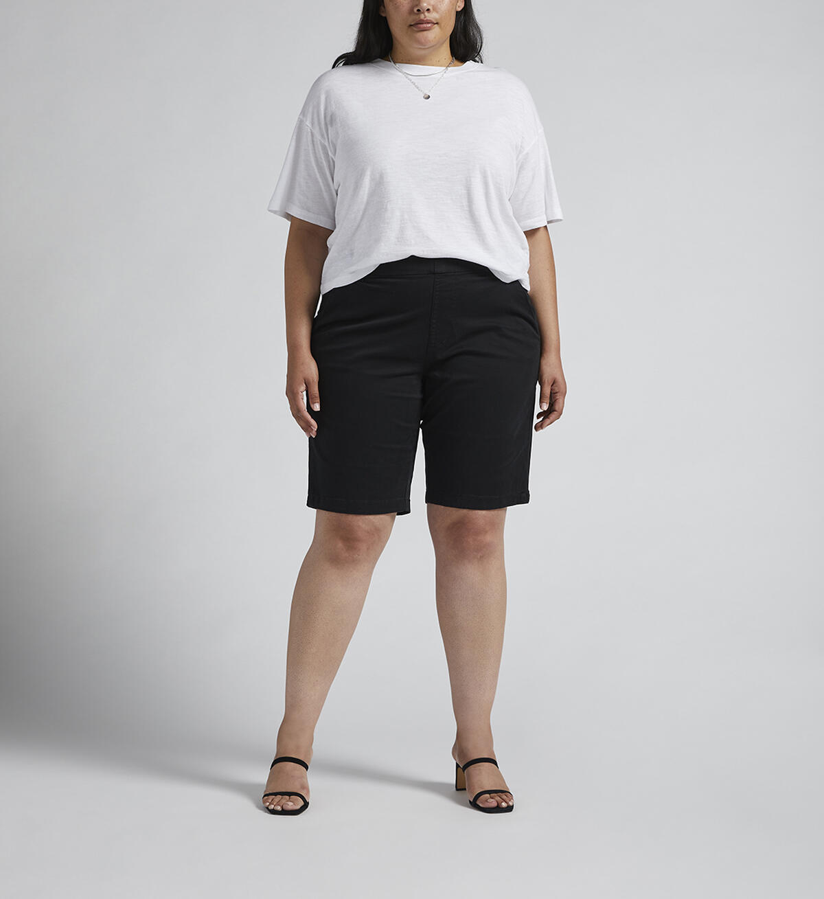 Maddie Mid Rise Bermuda Pull-On Short Plus Size, Black, hi-res image number 0