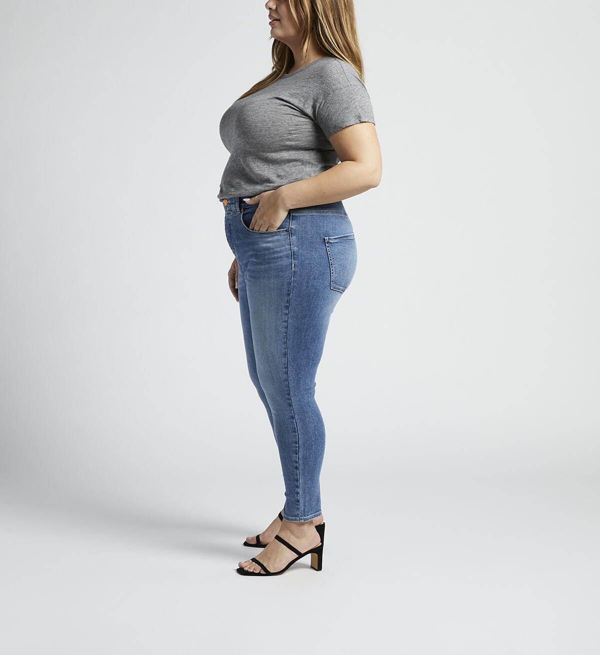 Valentina High Rise Skinny Crop Pull-On Jeans Plus Size, , hi-res image number 2